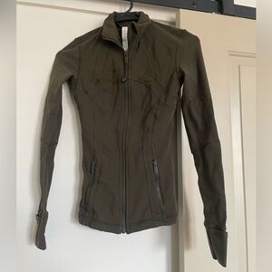Lululemon Women’s Army Green Zip-Up Jacket